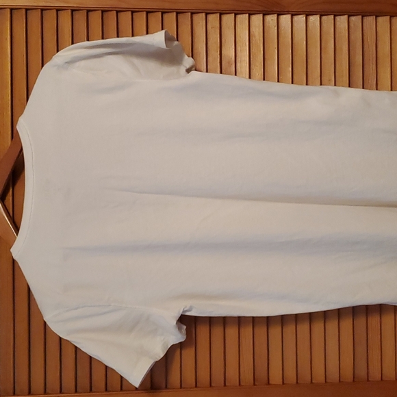 Hollister Tee - Picture 2 of 3